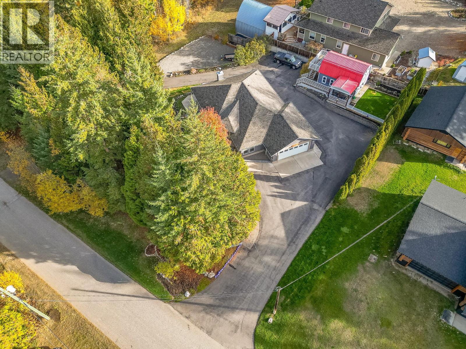 15 Parsons Road, Mara, British Columbia  V0E 2K0 - Photo 64 - 10378161
