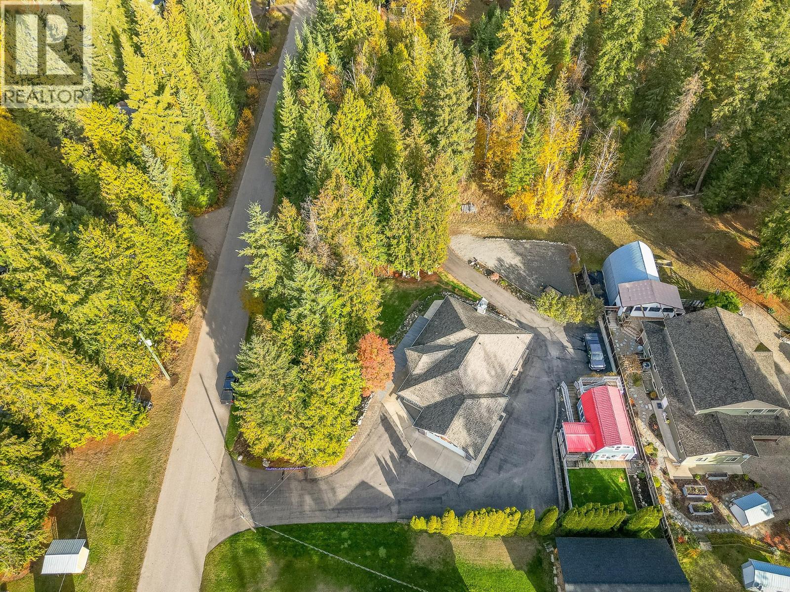 15 Parsons Road, Mara, British Columbia  V0E 2K0 - Photo 65 - 10378161