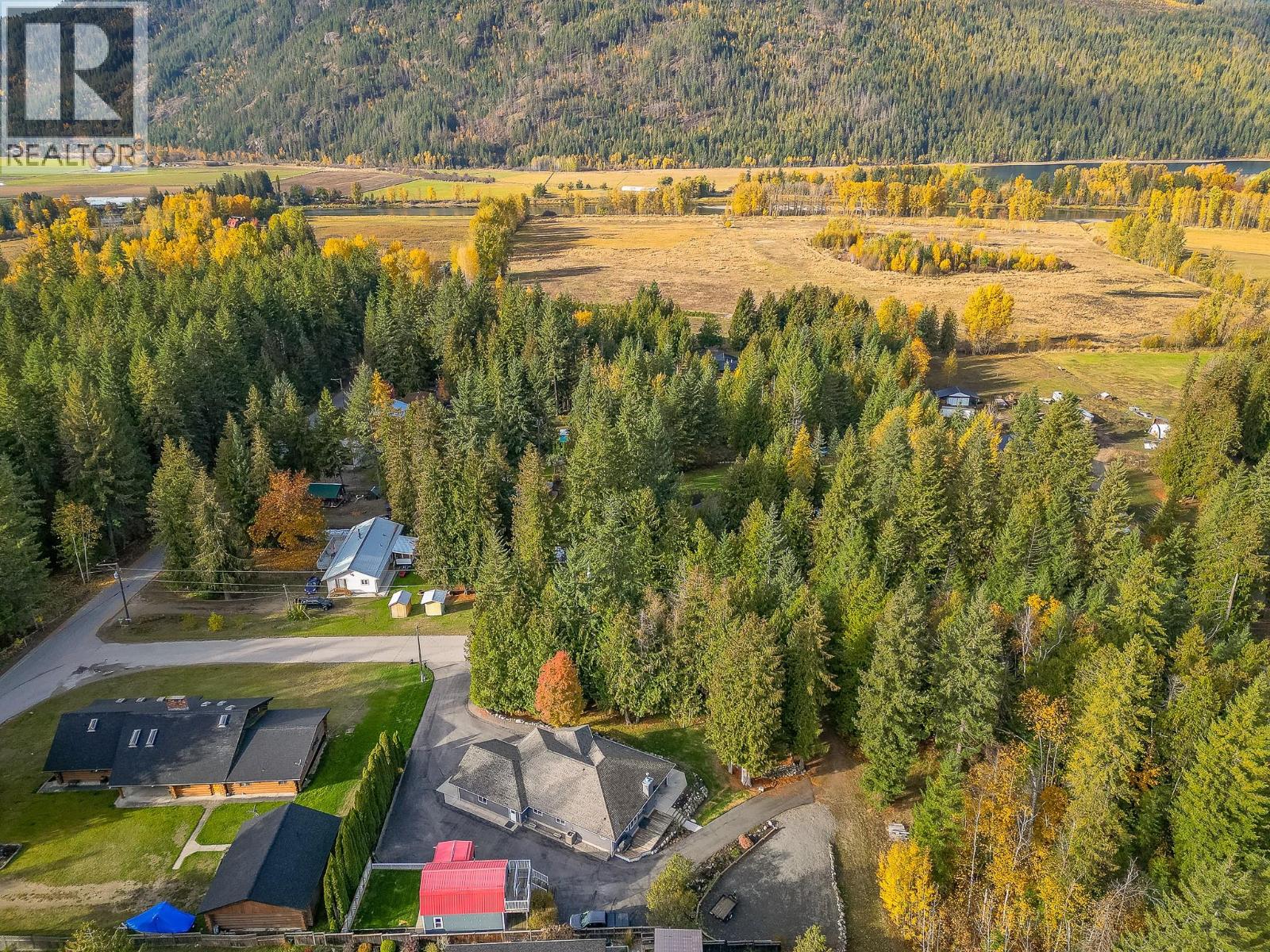 15 Parsons Road, Mara, British Columbia  V0E 2K0 - Photo 67 - 10378161