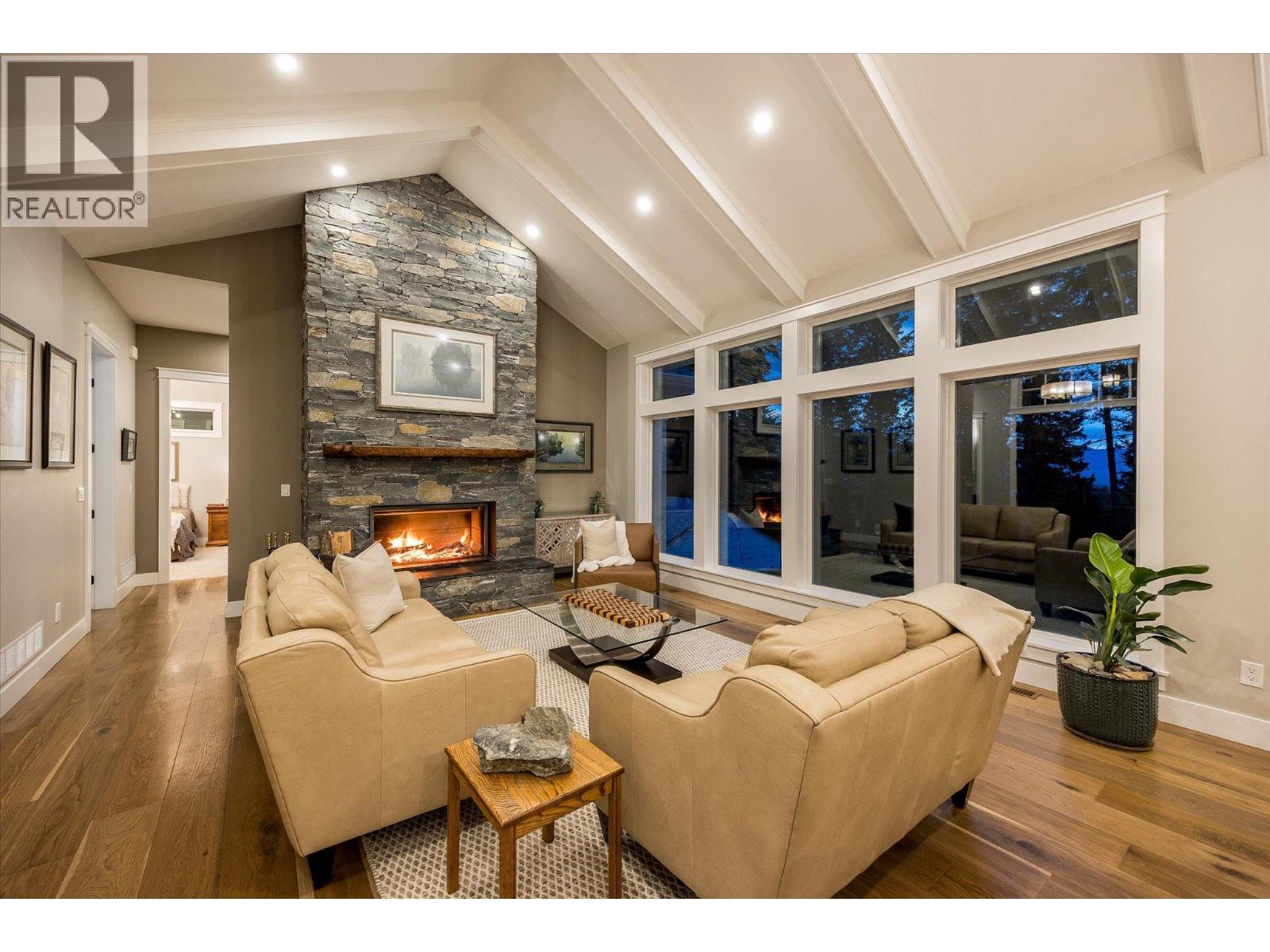 7844 Chew Road, Vernon, British Columbia  V1B 3N6 - Photo 10 - 10378876