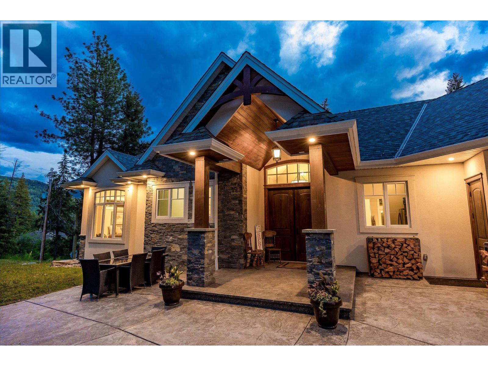 7844 Chew Road, Vernon, British Columbia  V1B 3N6 - Photo 2 - 10378876
