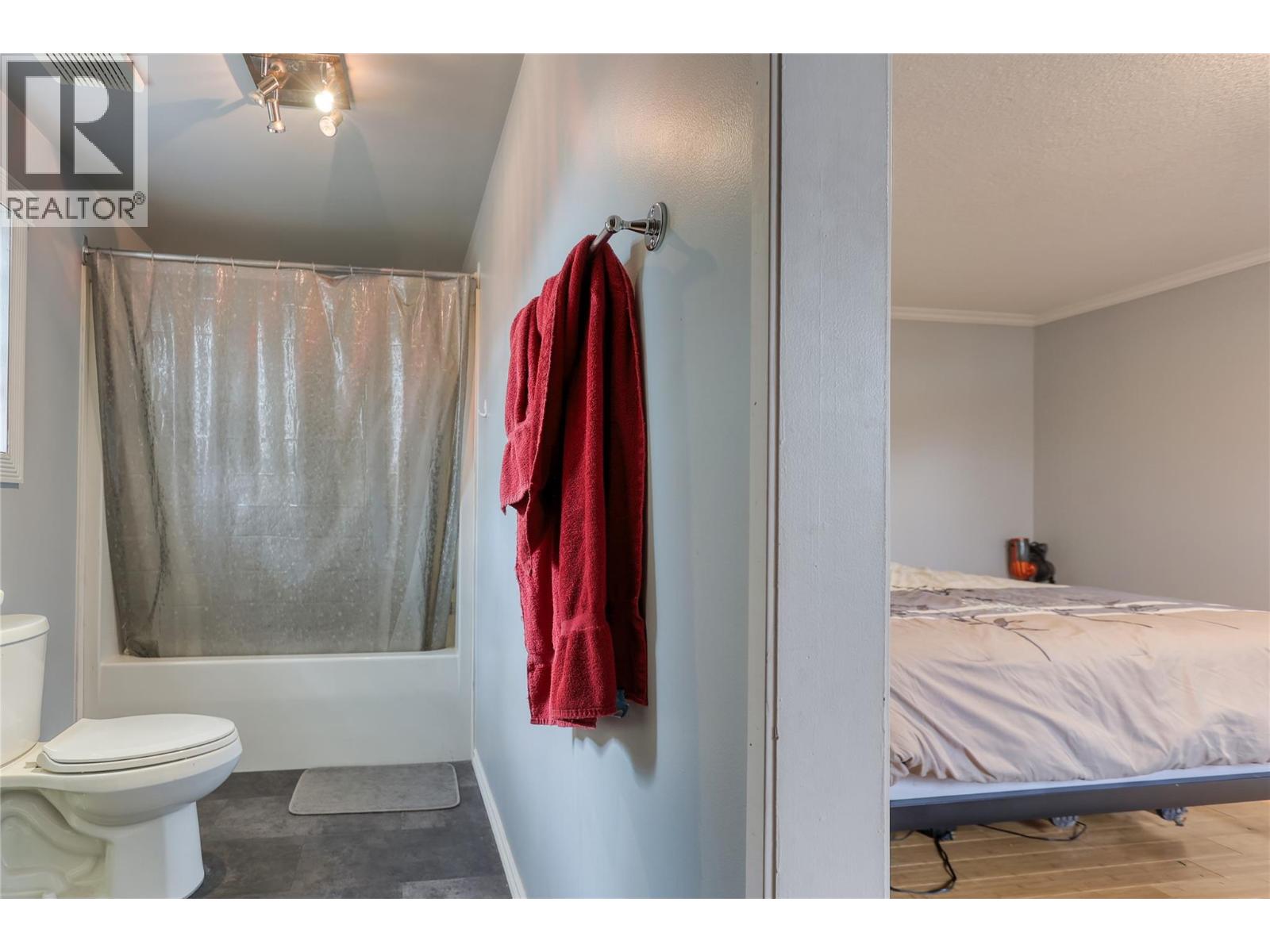 6450 7th Street, Grand Forks, British Columbia  V0H 1H4 - Photo 13 - 10378824