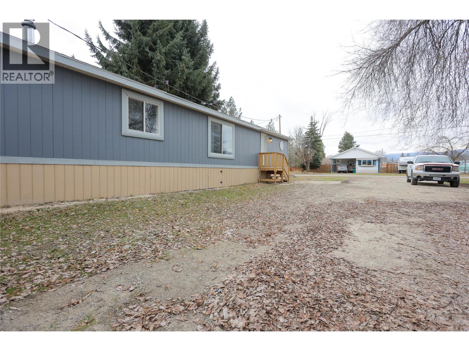 6450 7th Street, Grand Forks, British Columbia  V0H 1H4 - Photo 27 - 10378824