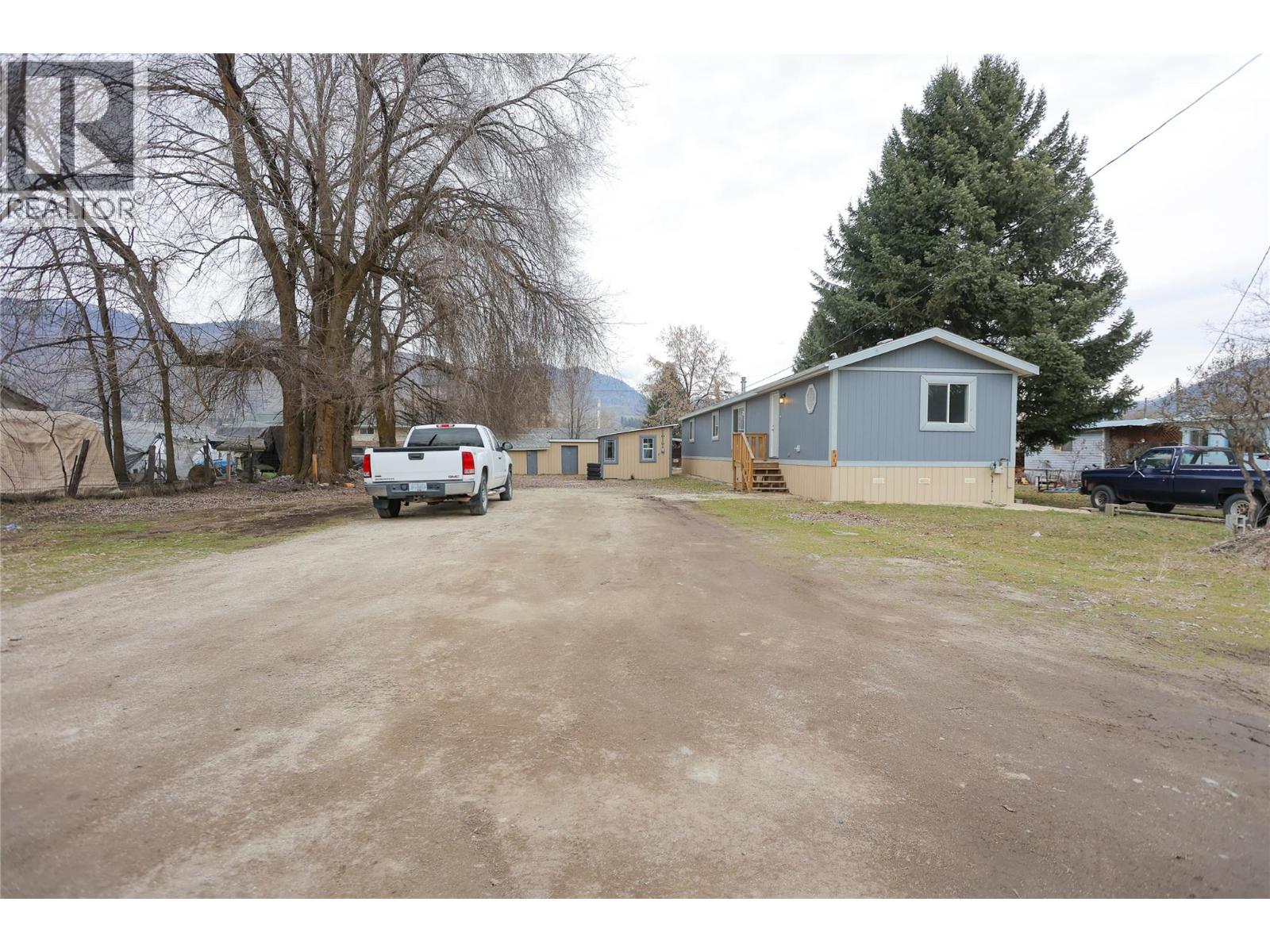 6450 7th Street, Grand Forks, British Columbia  V0H 1H4 - Photo 28 - 10378824