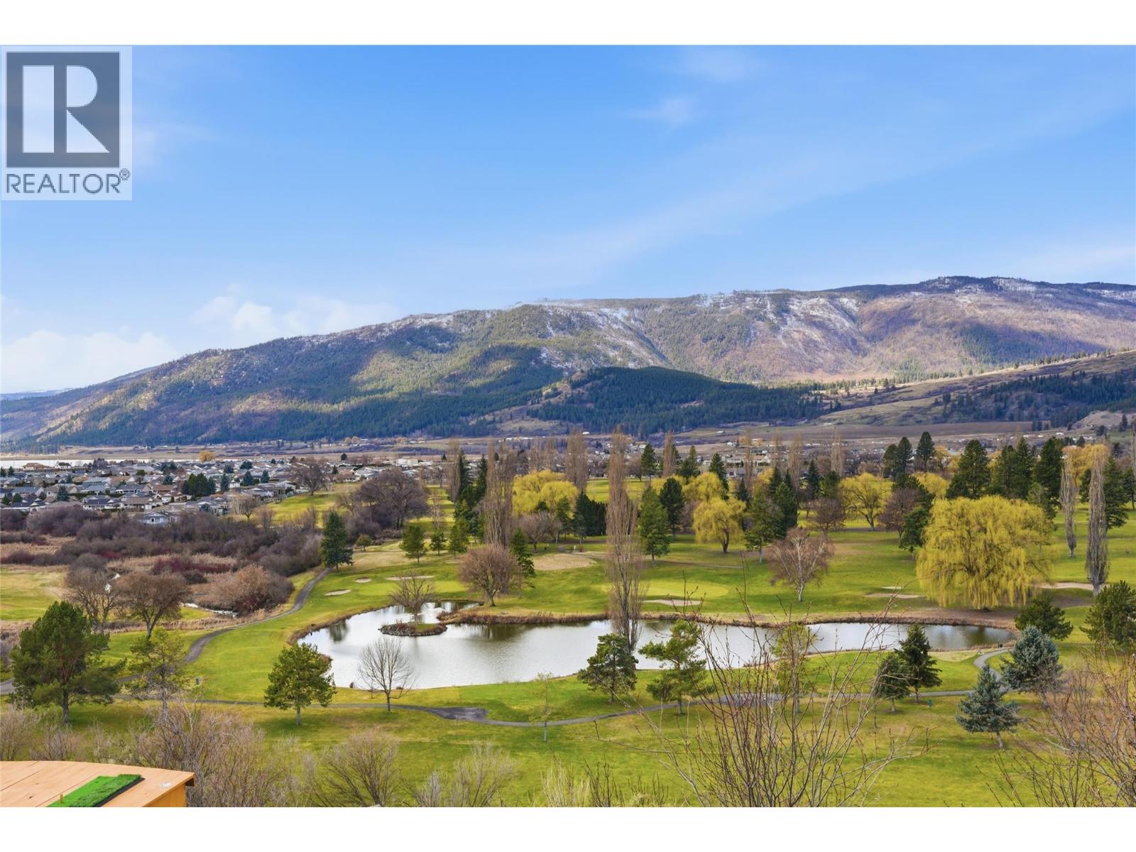 463 Golfview Place, Spallumcheen, British Columbia  V1H 2J9 - Photo 4 - 10377673