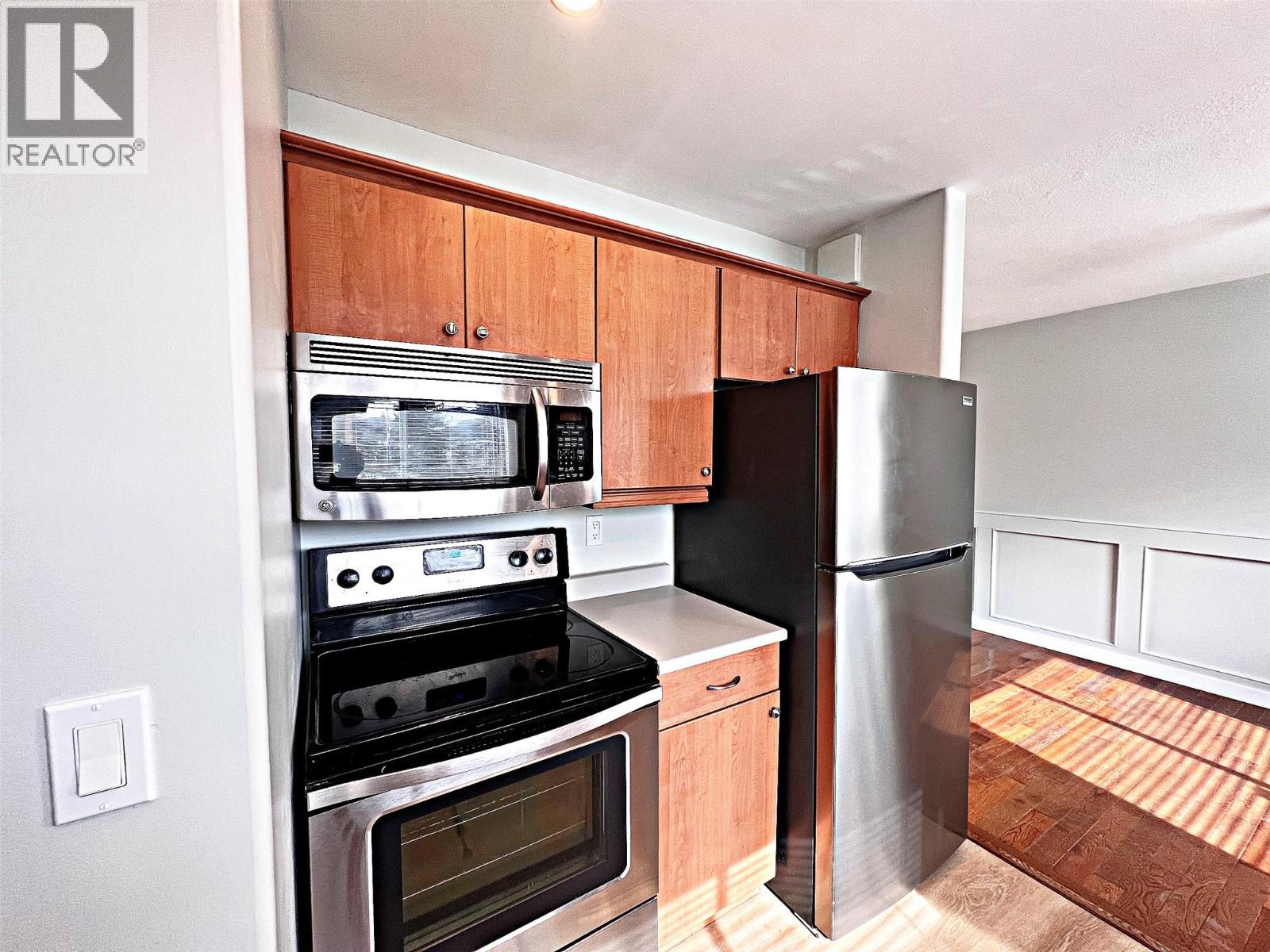 4809 Princeton Avenue, Peachland, British Columbia  V0H 1X7 - Photo 11 - 10378937