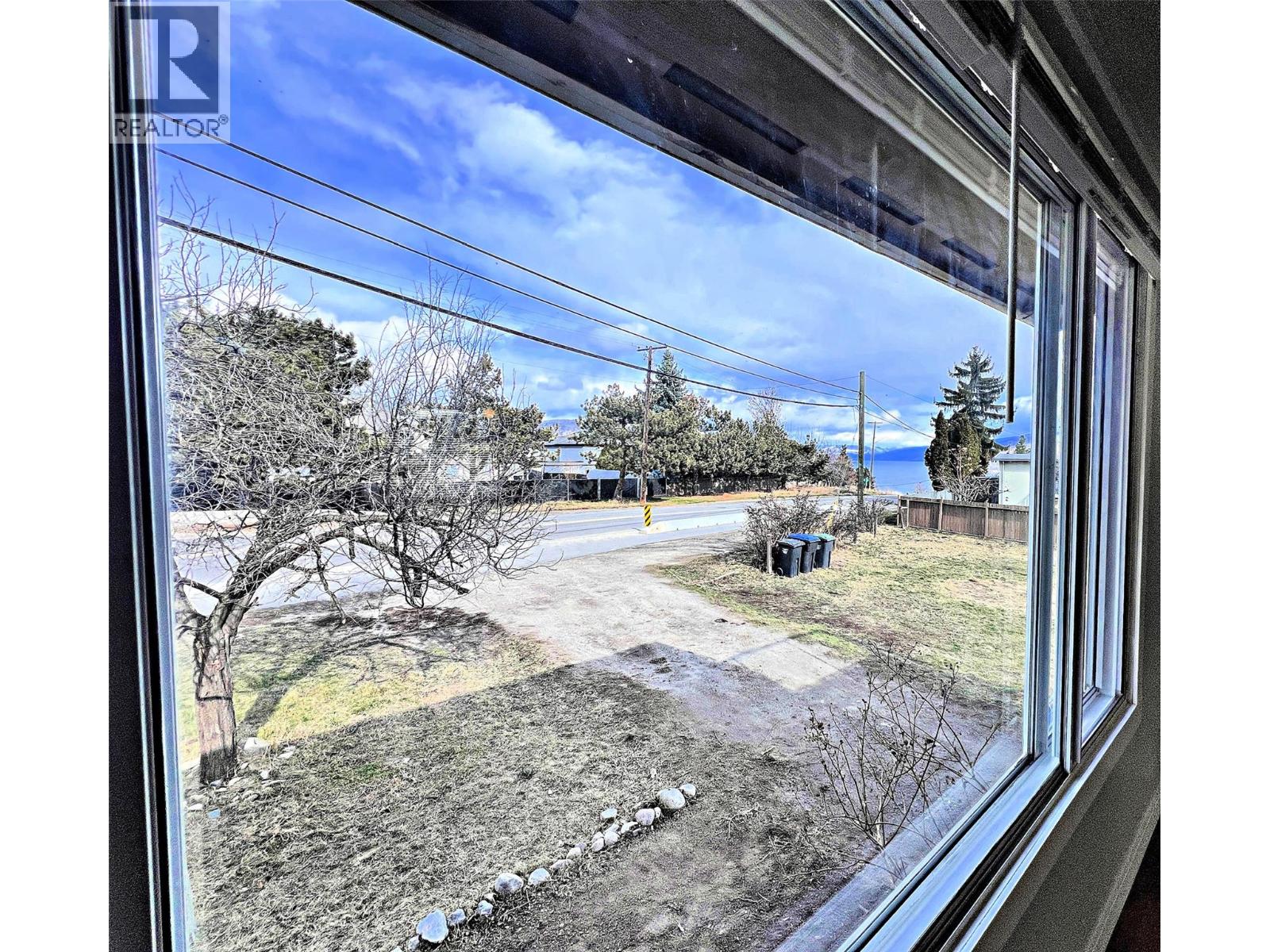 4809 Princeton Avenue, Peachland, British Columbia  V0H 1X7 - Photo 14 - 10378937