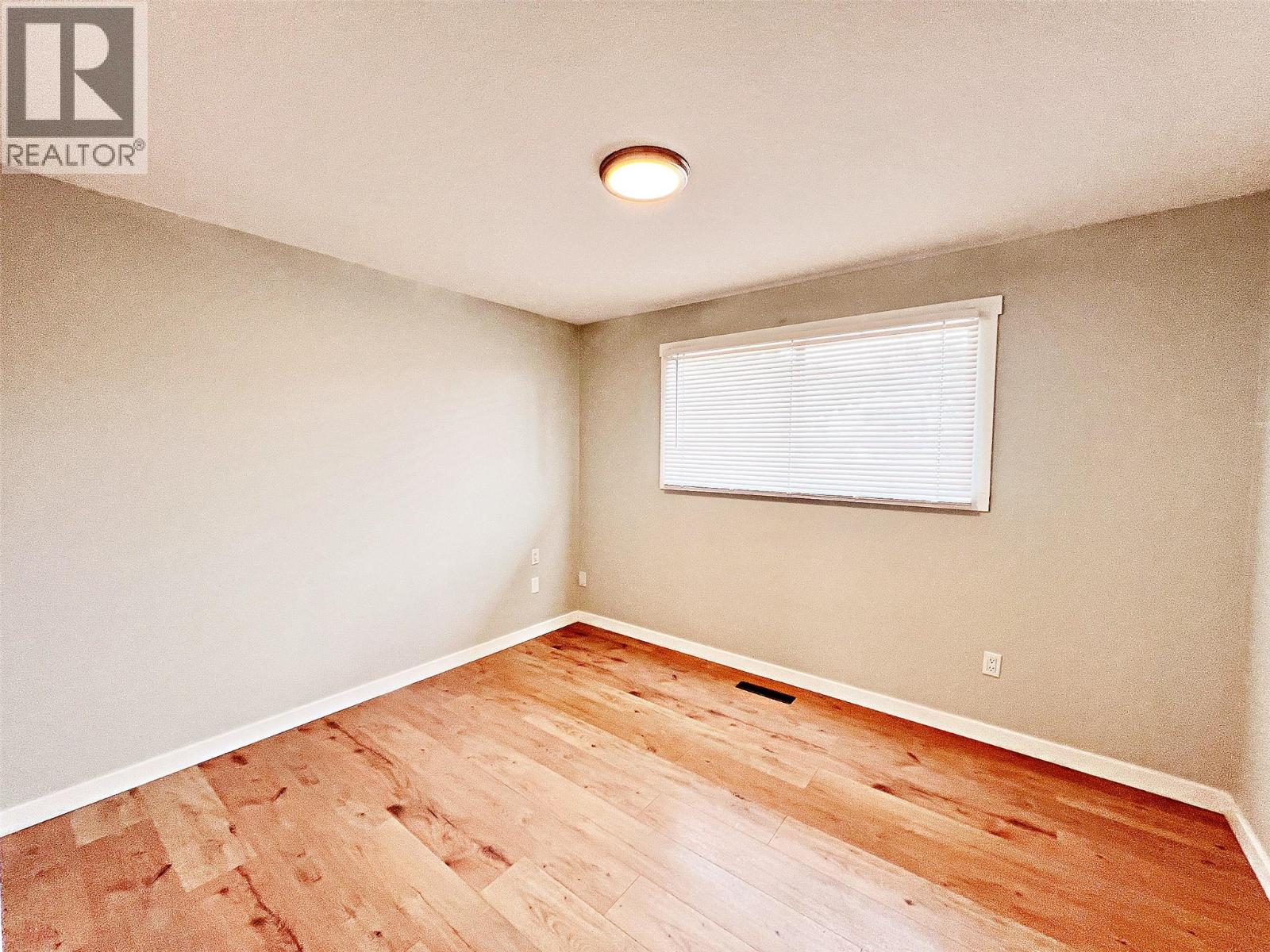 4809 Princeton Avenue, Peachland, British Columbia  V0H 1X7 - Photo 15 - 10378937