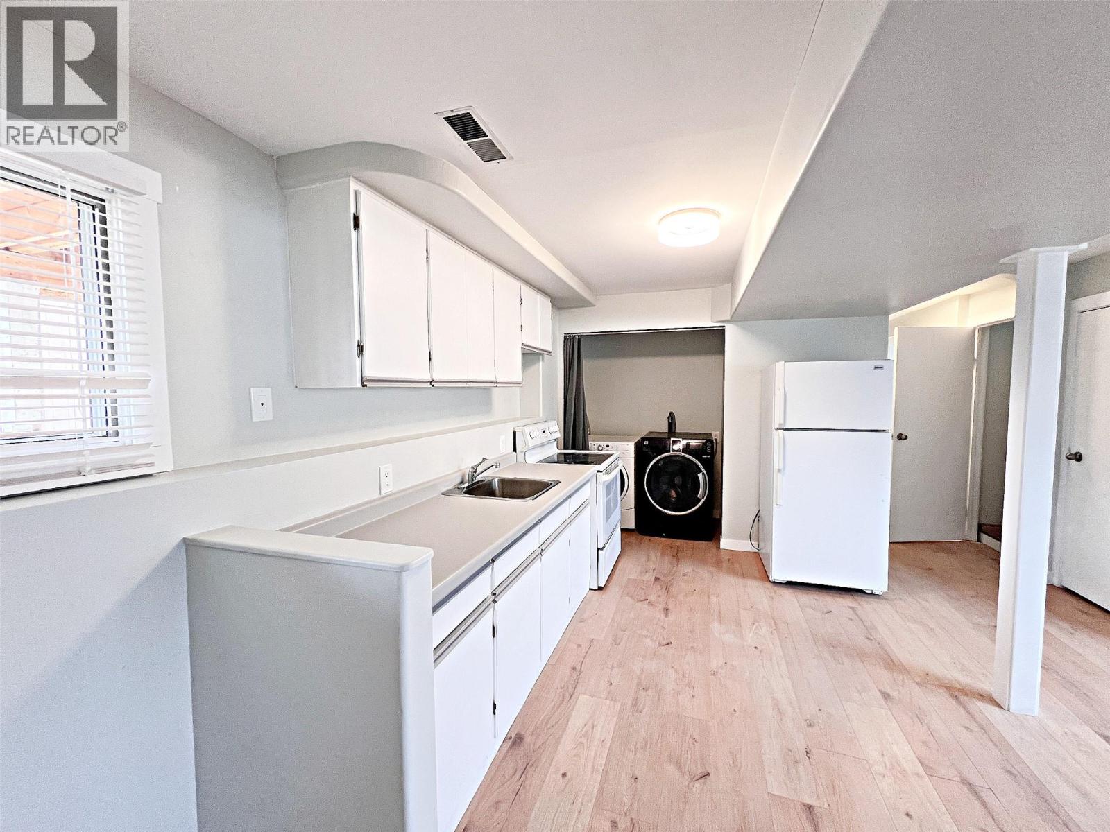 4809 Princeton Avenue, Peachland, British Columbia  V0H 1X7 - Photo 33 - 10378937
