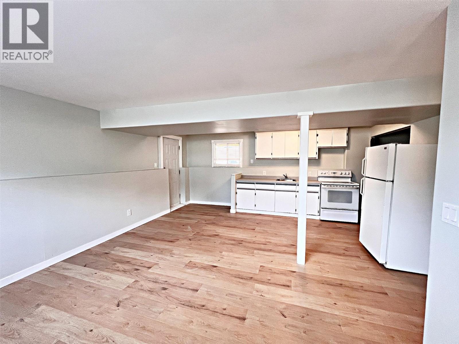 4809 Princeton Avenue, Peachland, British Columbia  V0H 1X7 - Photo 37 - 10378937
