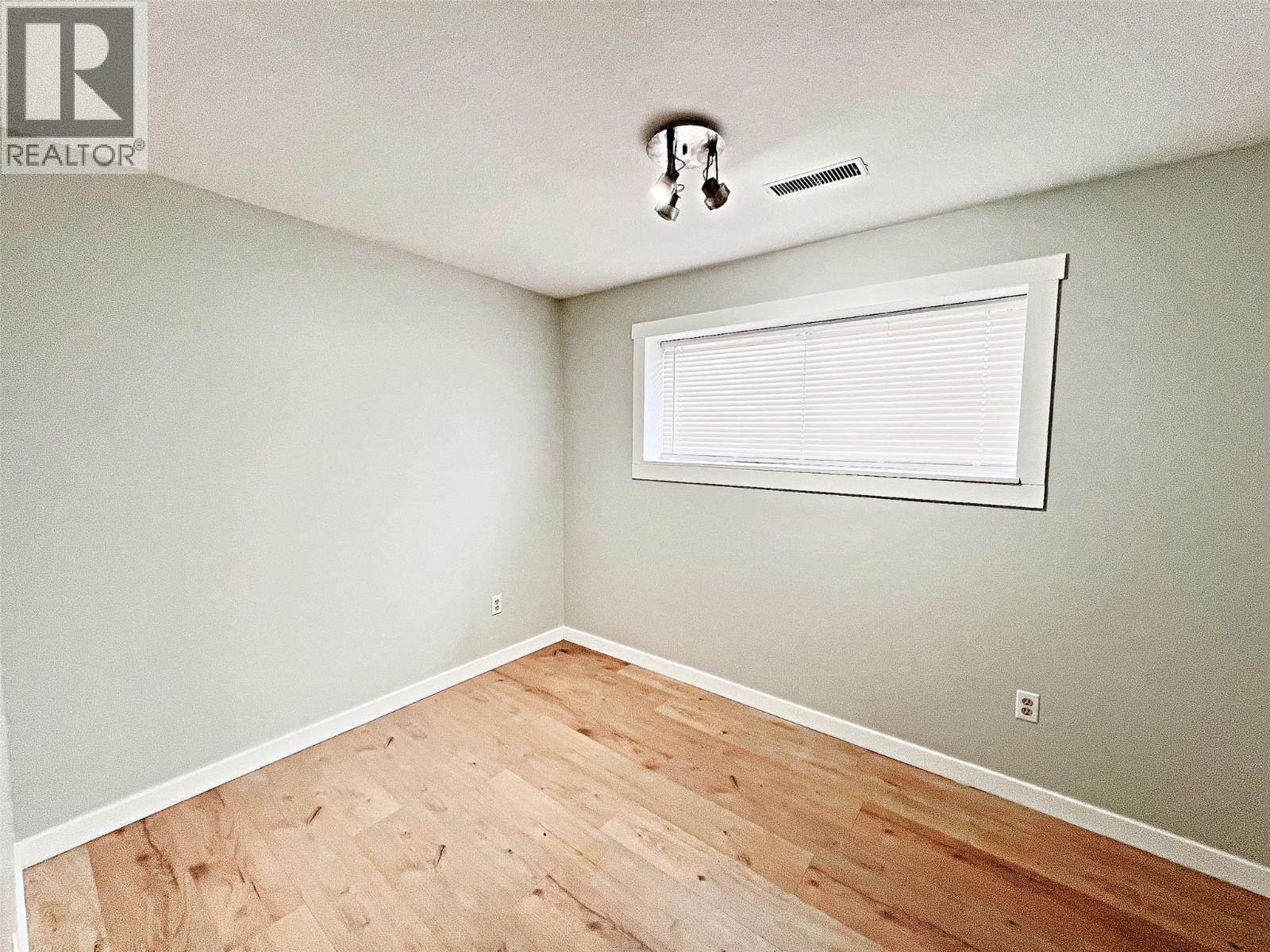 4809 Princeton Avenue, Peachland, British Columbia  V0H 1X7 - Photo 39 - 10378937