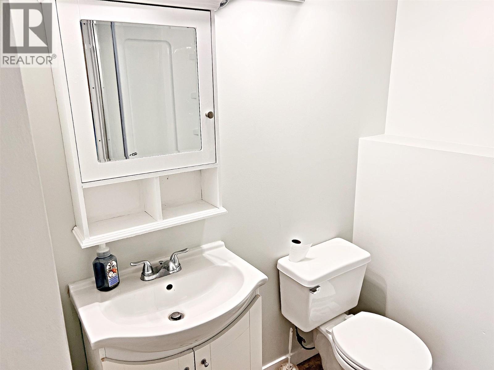 4809 Princeton Avenue, Peachland, British Columbia  V0H 1X7 - Photo 43 - 10378937