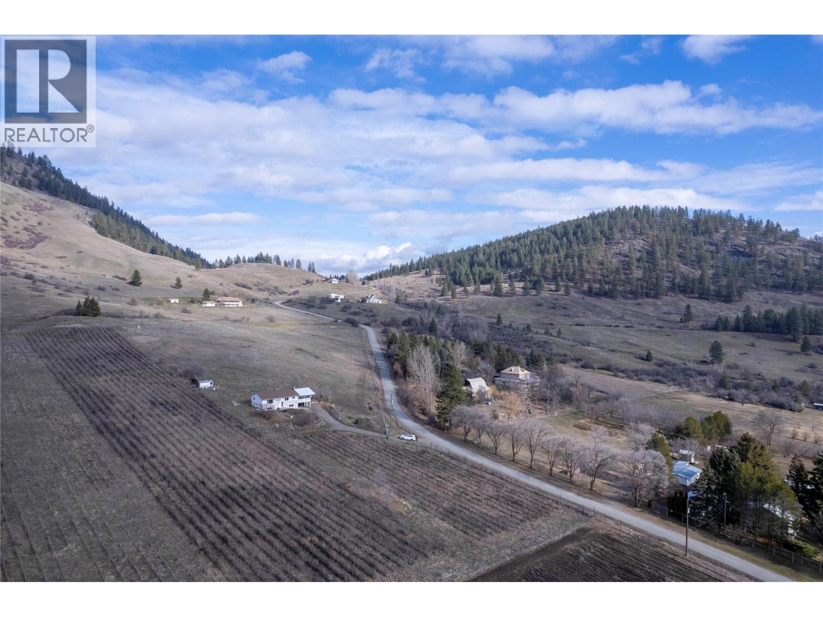 6805 Reservoir Road, Grand Forks, British Columbia  V0H 1H5 - Photo 2 - 10378317