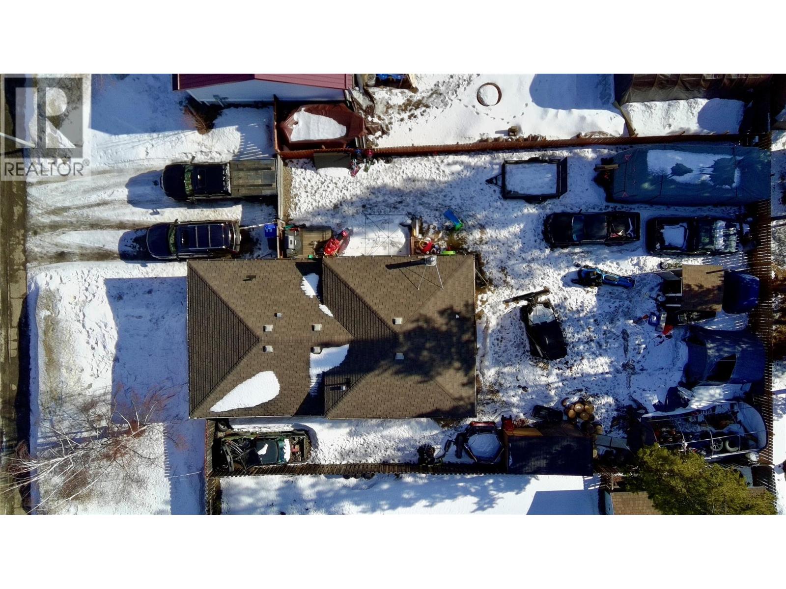 320 Willow Drive, tumbler ridge, British Columbia