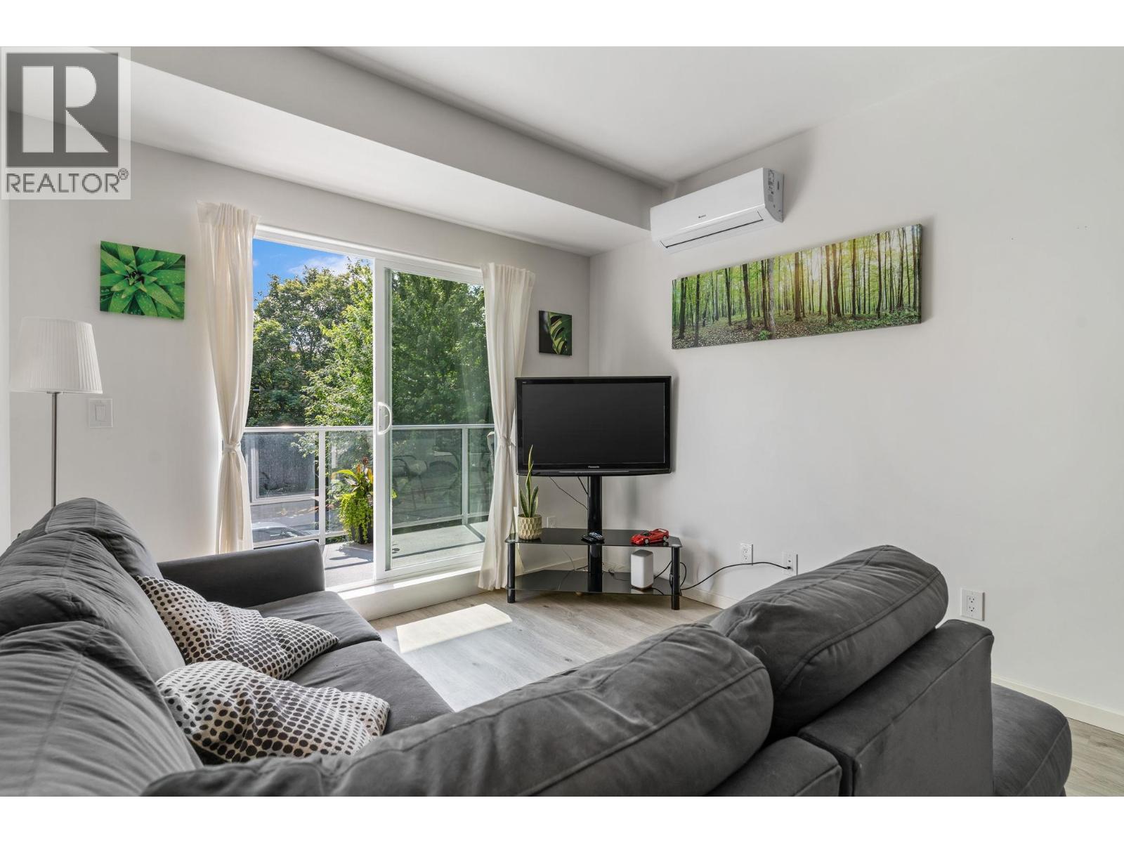 880 Saucier Avenue Unit# 207, Kelowna, British Columbia  V1Y 6A3 - Photo 11 - 10378779
