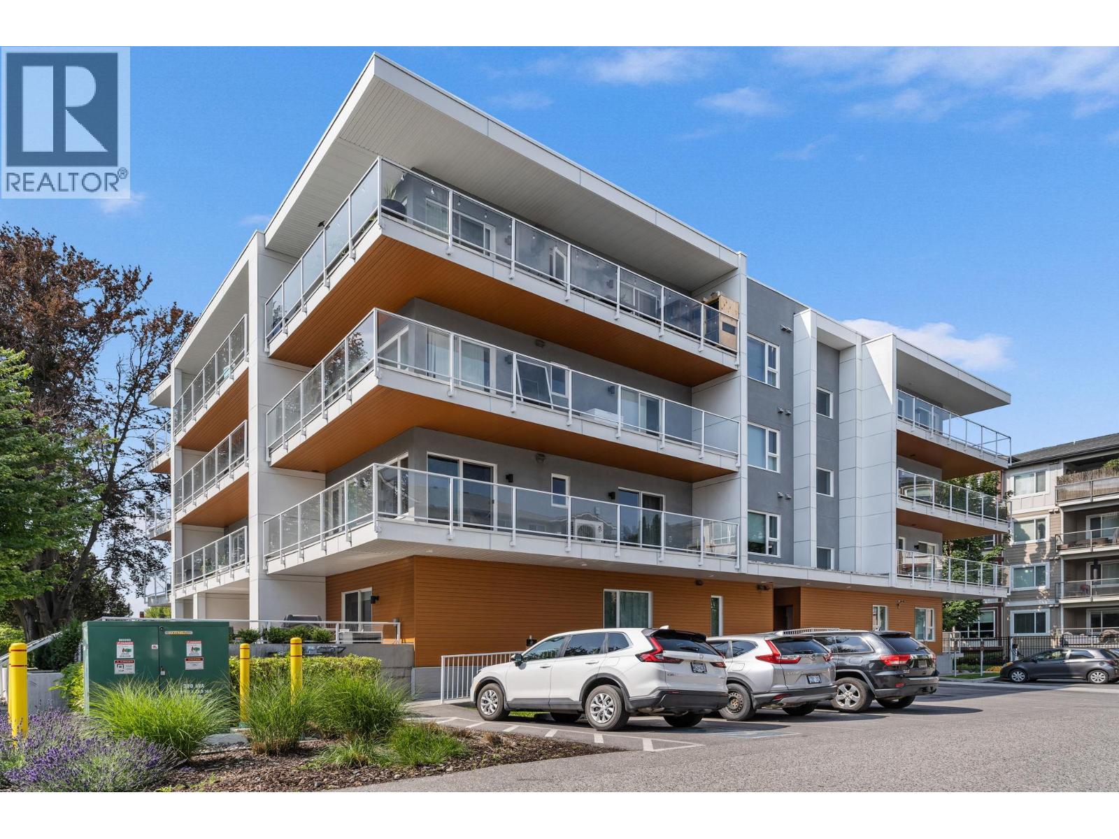 880 Saucier Avenue Unit# 207, Kelowna, British Columbia  V1Y 6A3 - Photo 4 - 10378779