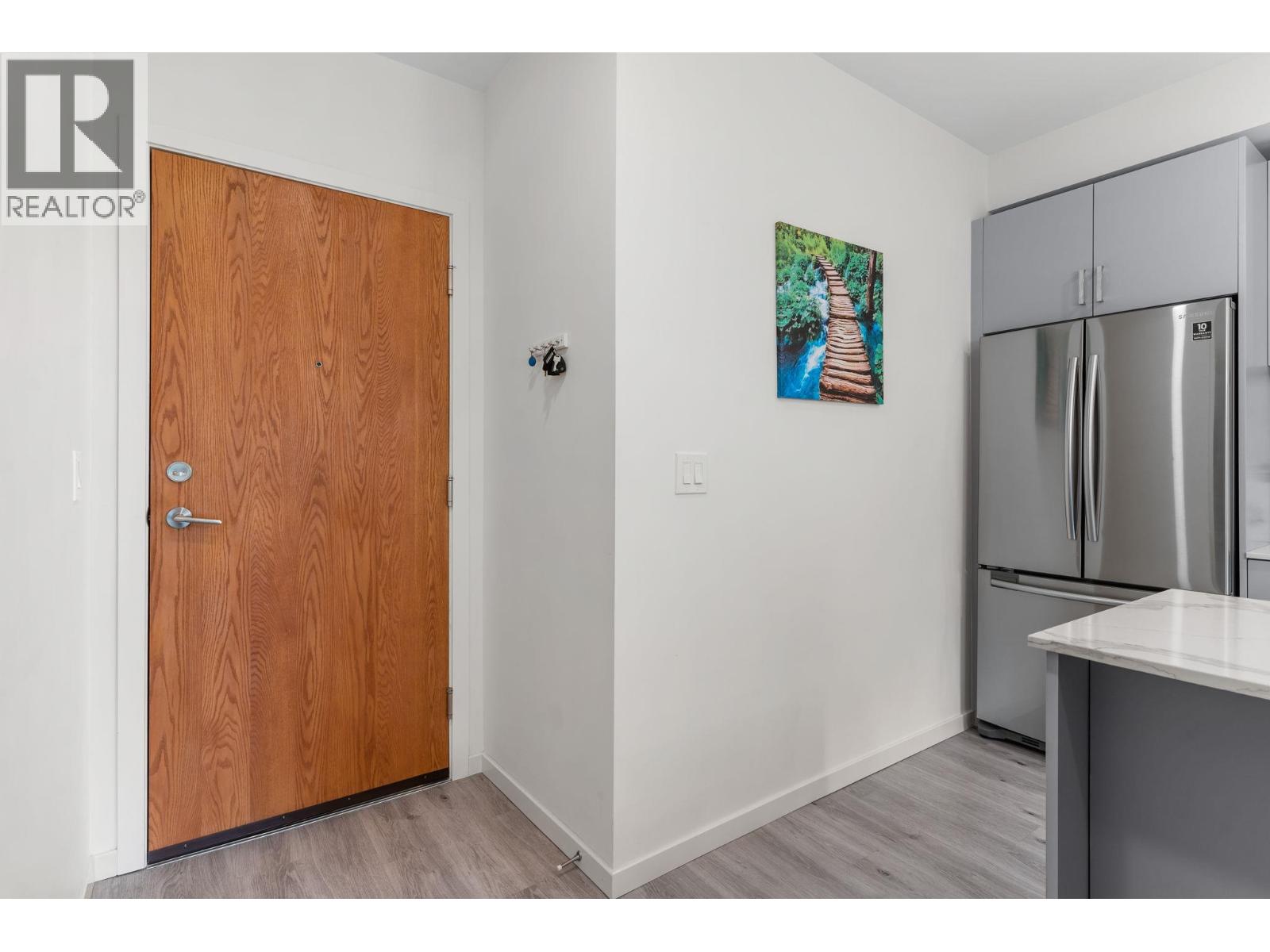 880 Saucier Avenue Unit# 207, Kelowna, British Columbia  V1Y 6A3 - Photo 5 - 10378779