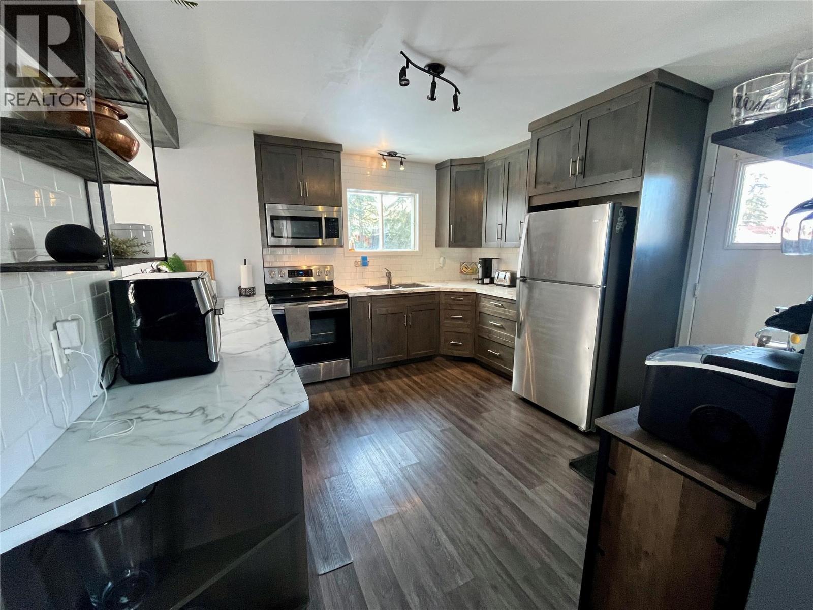 268 Murray Drive, Tumbler Ridge, British Columbia  V0C 2W0 - Photo 5 - 10378760