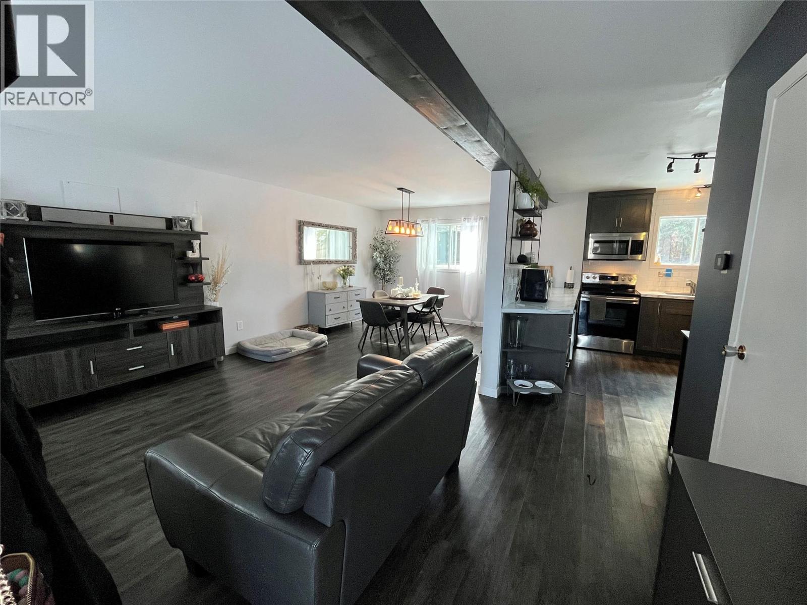 268 Murray Drive, Tumbler Ridge, British Columbia  V0C 2W0 - Photo 9 - 10378760