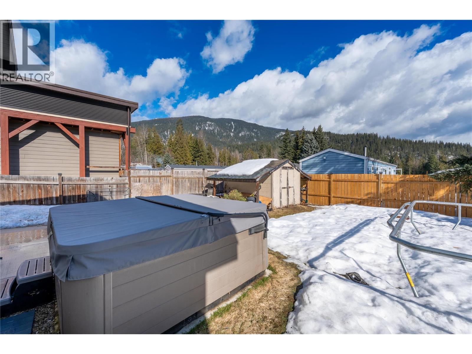 23 Johnson Way, Revelstoke, British Columbia  V0E 2S0 - Photo 5 - 10378198