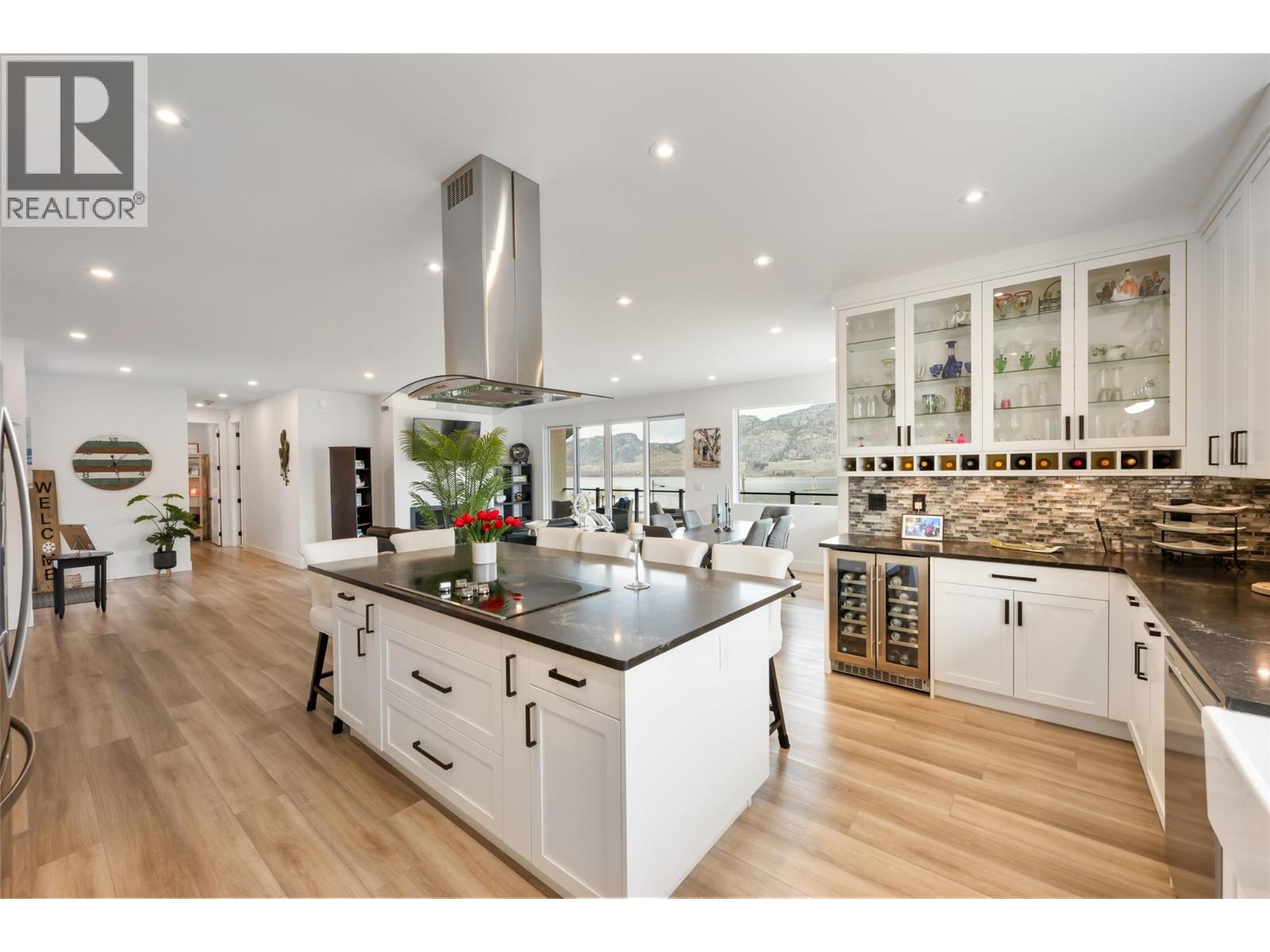 10400 87th Street, Osoyoos, British Columbia  V0H 1V2 - Photo 19 - 10376937