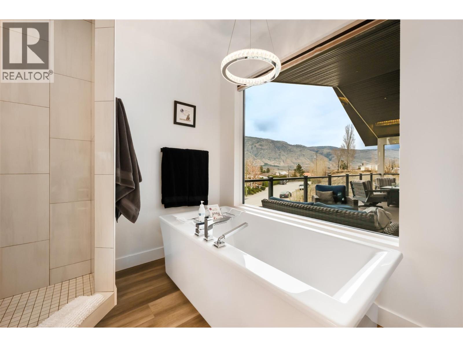 10400 87th Street, Osoyoos, British Columbia  V0H 1V2 - Photo 39 - 10376937