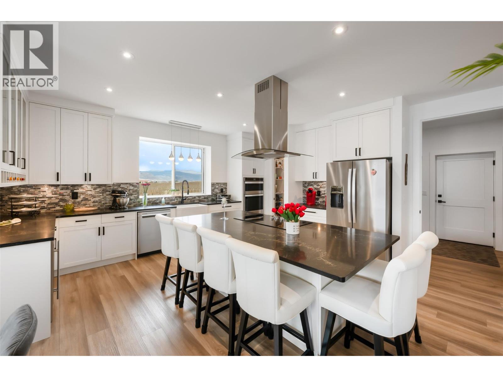 10400 87th Street, Osoyoos, British Columbia  V0H 1V2 - Photo 6 - 10376937