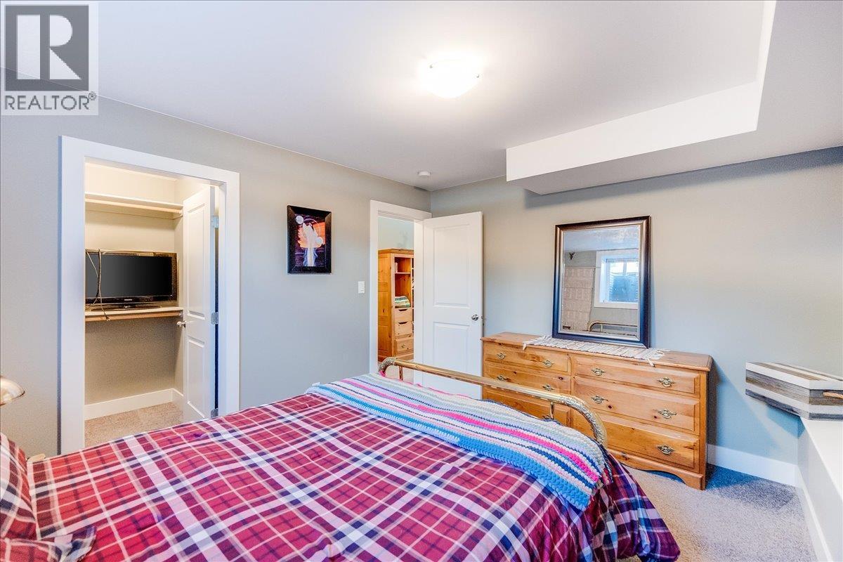 1953 Sandy Road, Castlegar, British Columbia  V1N 4T1 - Photo 49 - 10379009