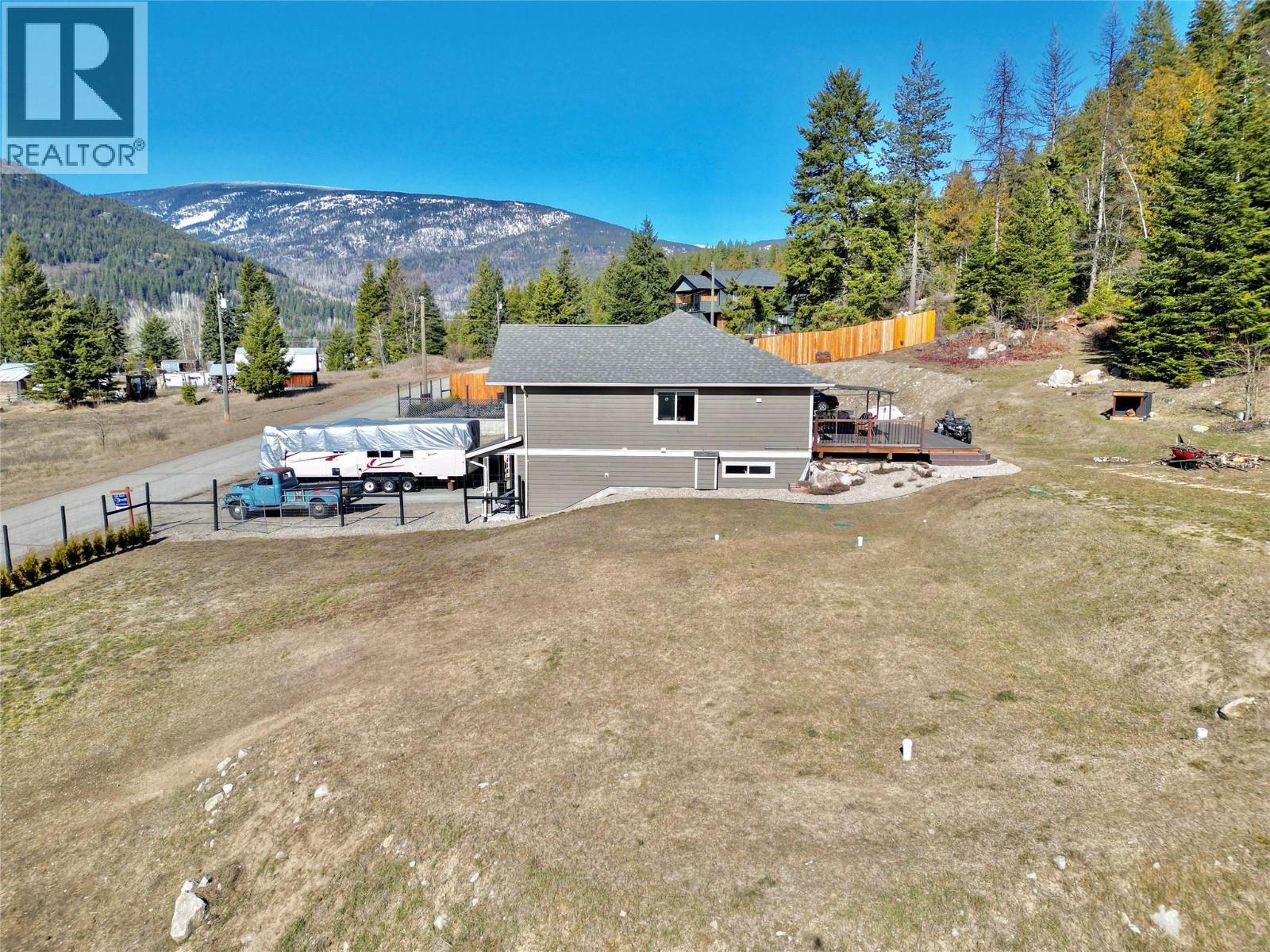 1953 Sandy Road, Castlegar, British Columbia  V1N 4T1 - Photo 61 - 10379009