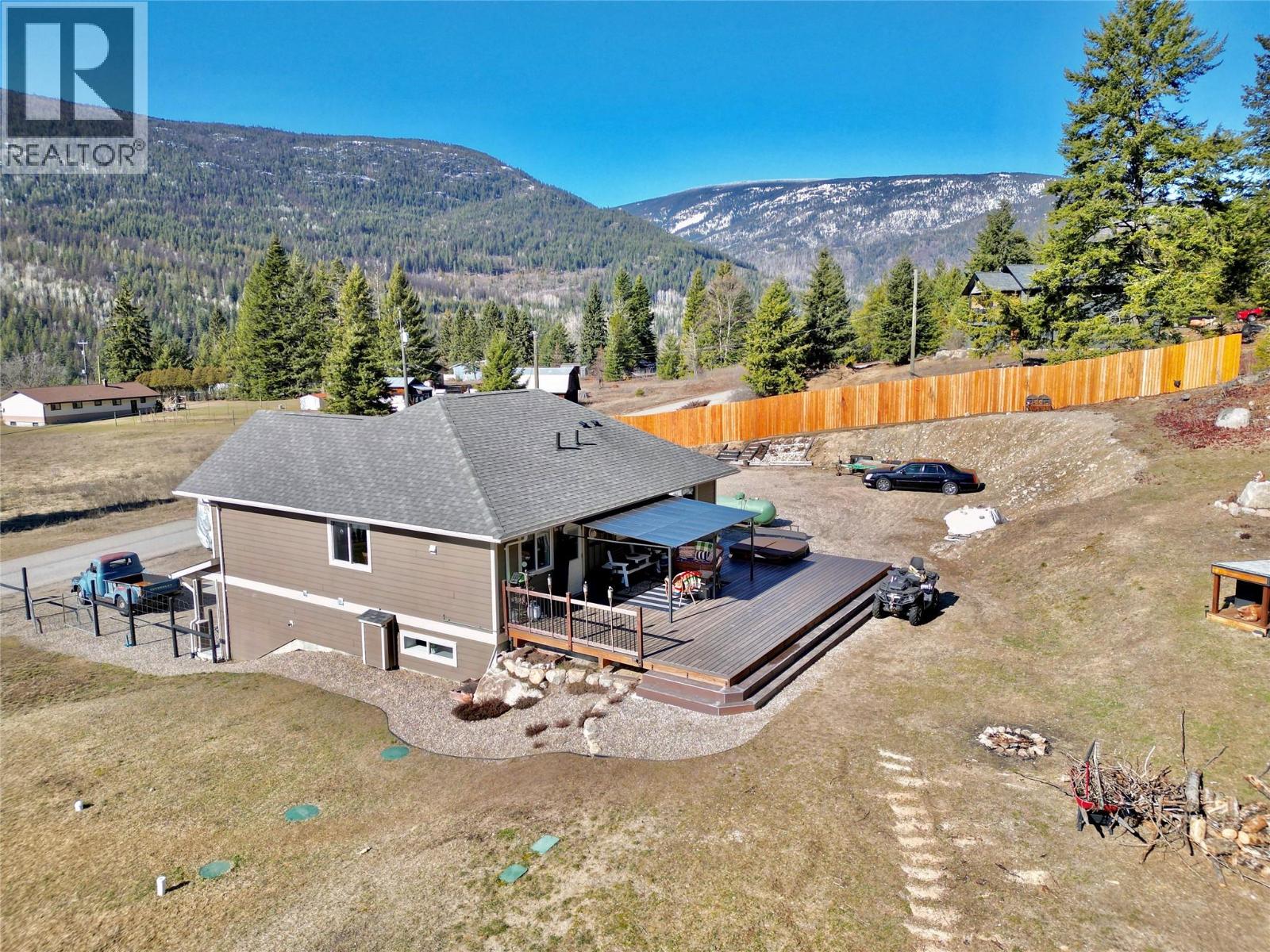 1953 Sandy Road, Castlegar, British Columbia  V1N 4T1 - Photo 65 - 10379009