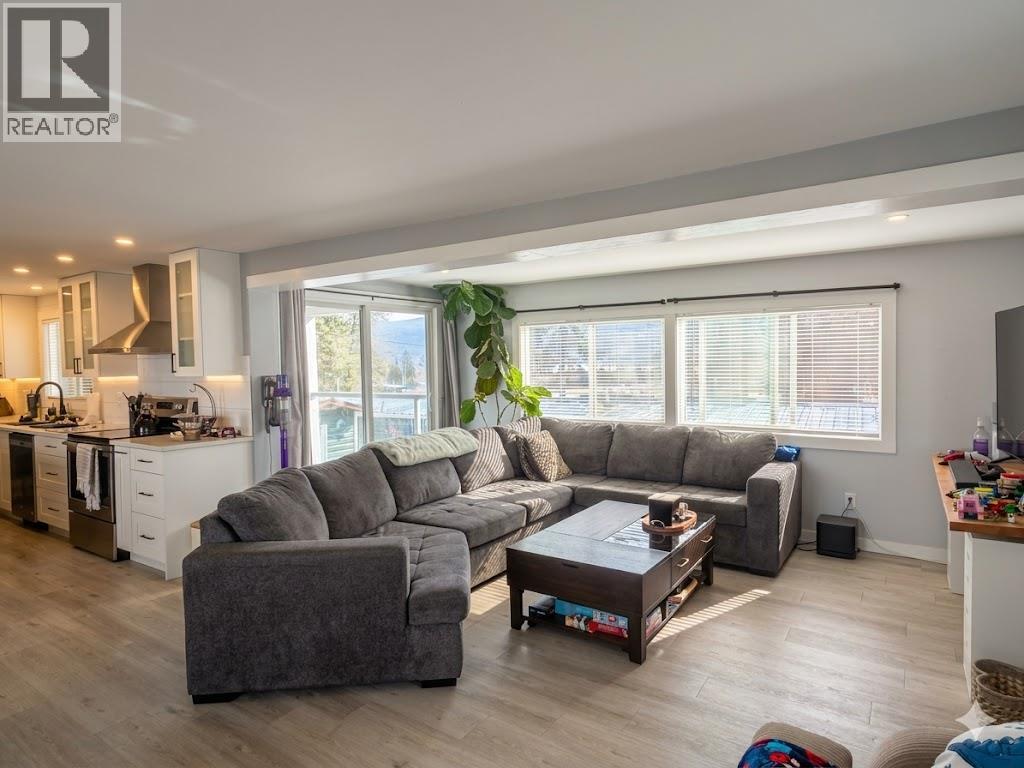 1860 Boucherie Road Unit# 102, Westbank, British Columbia  V4T 2A3 - Photo 2 - 10378833