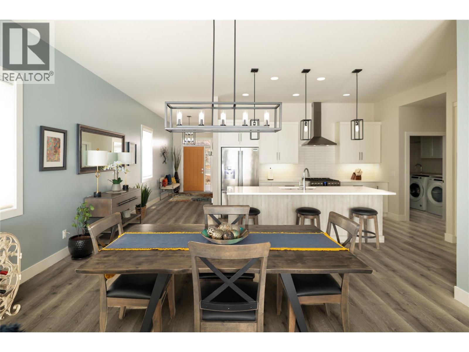 680 Cantina Court, Kelowna, British Columbia  V1W 4X6 - Photo 10 - 10377679