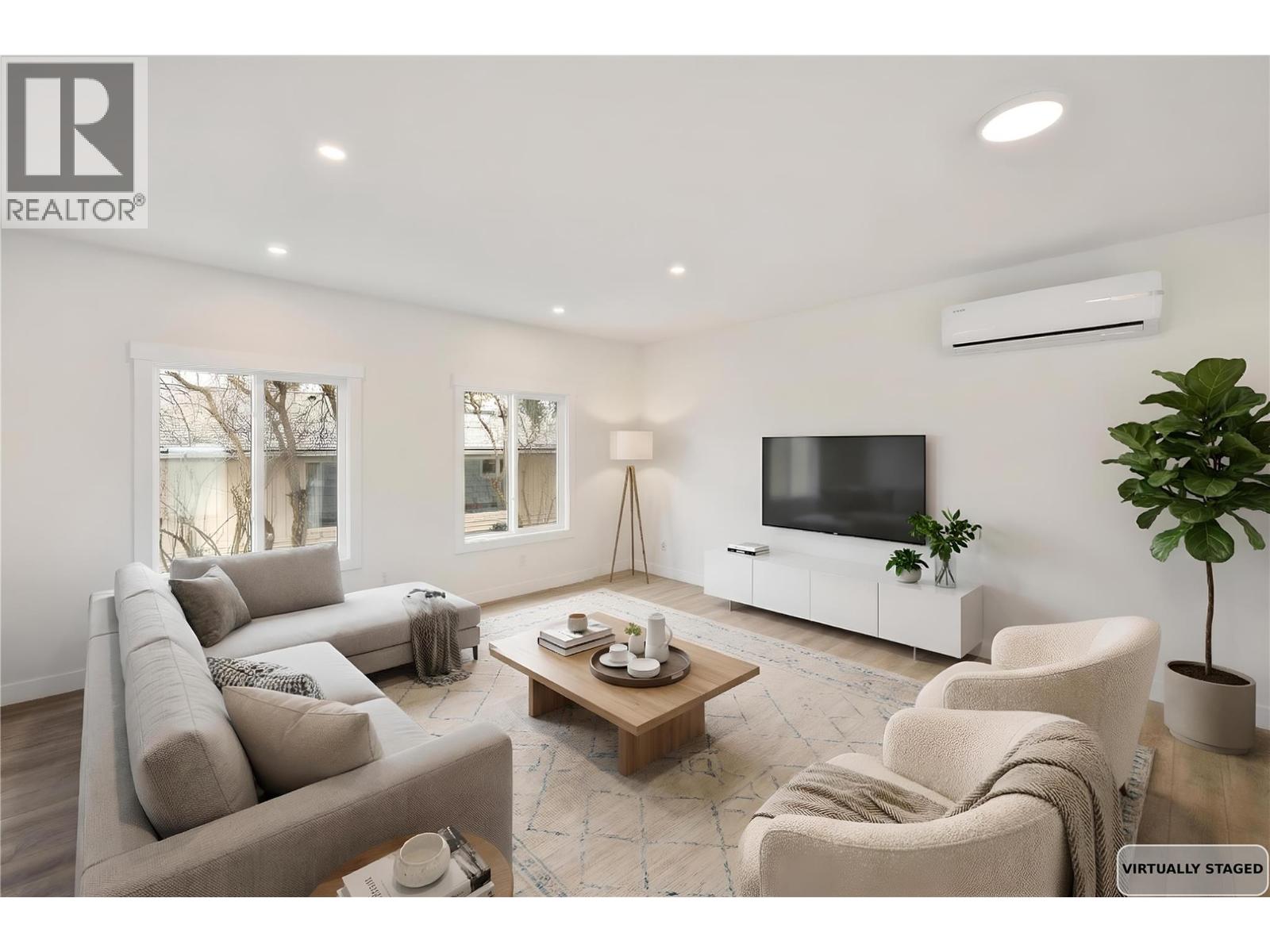 11815 Grant Avenue Unit# 102, Summerland, British Columbia  V0H 1Z8 - Photo 2 - 10379080