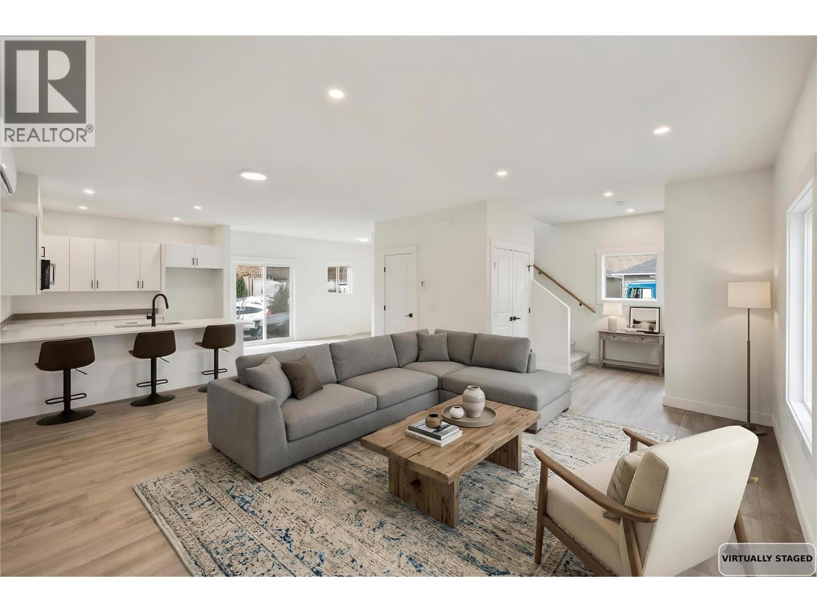 11815 Grant Avenue Unit# 102, Summerland, British Columbia  V0H 1Z8 - Photo 3 - 10379080