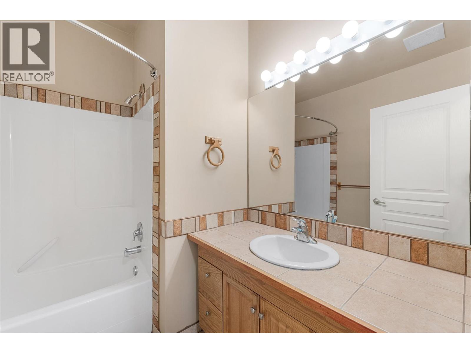 5147 Silverado Place, Kelowna, British Columbia  V1X 7X8 - Photo 41 - 10378943