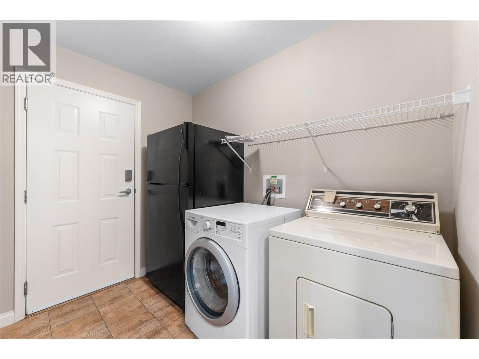 5147 Silverado Place, Kelowna, British Columbia  V1X 7X8 - Photo 45 - 10378943