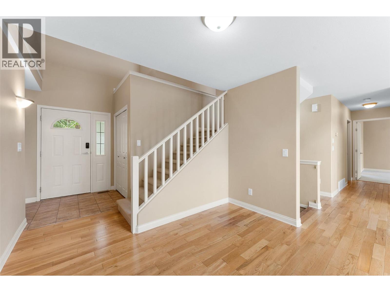 5147 Silverado Place, Kelowna, British Columbia  V1X 7X8 - Photo 9 - 10378943