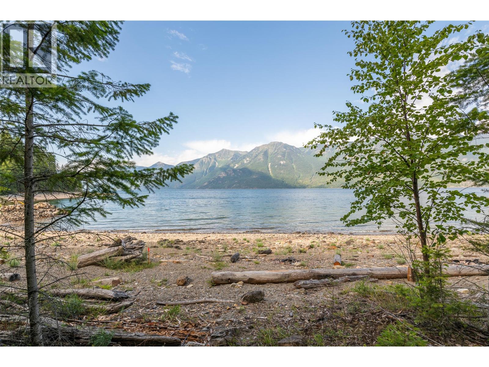 13828 3A Highway, gray creek, British Columbia