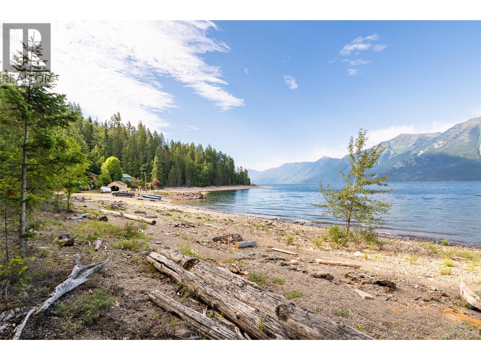 13828 3a Highway, Gray Creek, British Columbia  V0B 1S0 - Photo 2 - 10378420