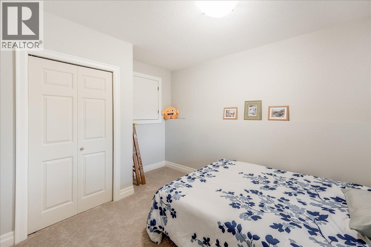 220 Chase Road, Christina Lake, British Columbia  V0H 1E0 - Photo 29 - 10378334