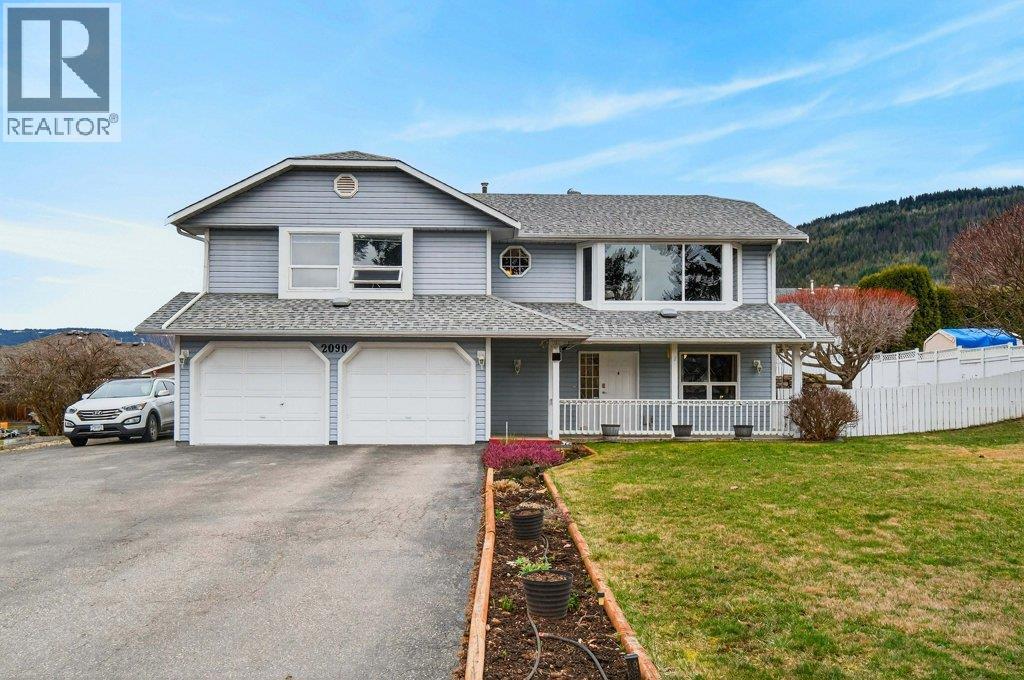 2090 14 Street SW, salmon arm, British Columbia