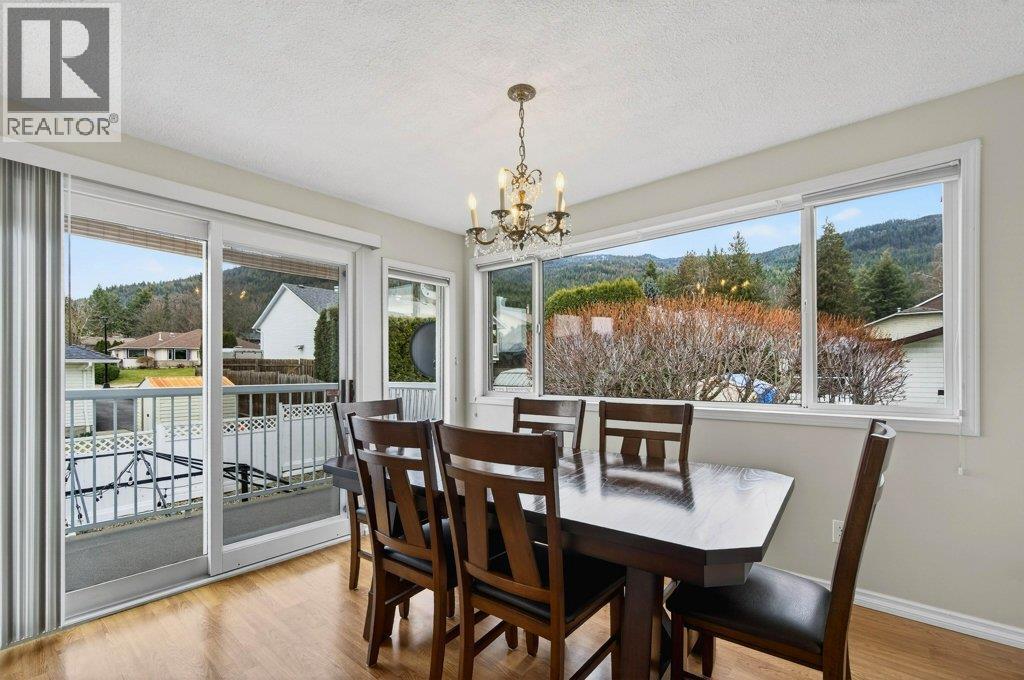 2090 14 Street Sw, Salmon Arm, British Columbia  V1E 1L6 - Photo 17 - 10377408