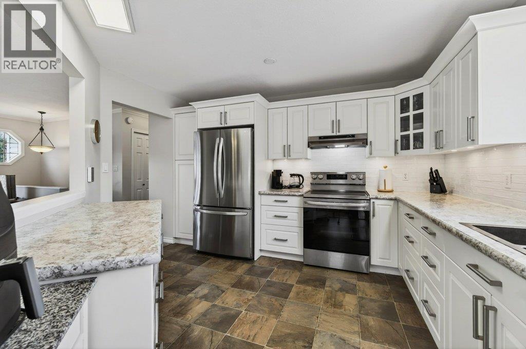 2090 14 Street Sw, Salmon Arm, British Columbia  V1E 1L6 - Photo 19 - 10377408