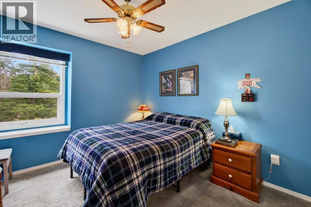 2090 14 Street Sw, Salmon Arm, British Columbia  V1E 1L6 - Photo 30 - 10377408