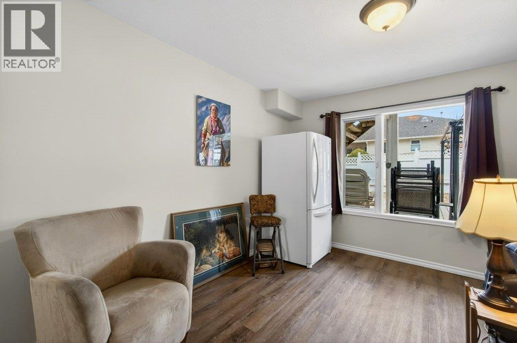 2090 14 Street Sw, Salmon Arm, British Columbia  V1E 1L6 - Photo 37 - 10377408