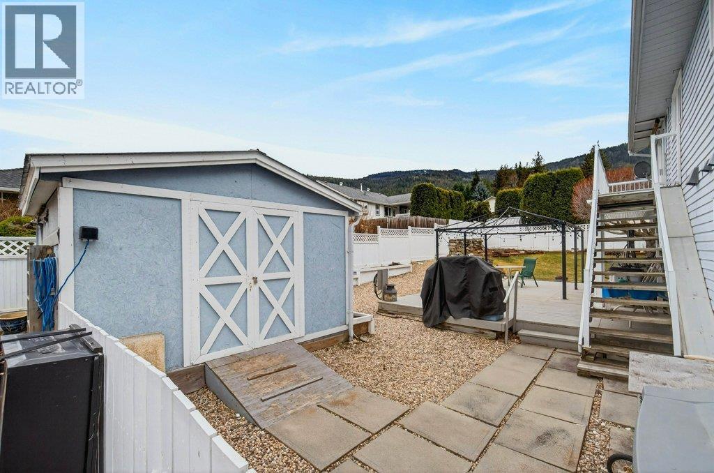 2090 14 Street Sw, Salmon Arm, British Columbia  V1E 1L6 - Photo 54 - 10377408
