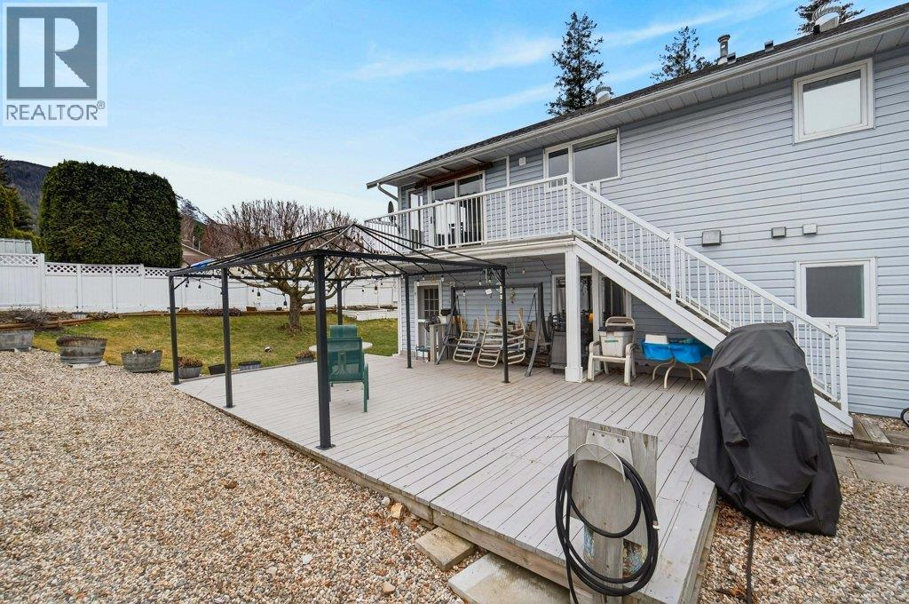 2090 14 Street Sw, Salmon Arm, British Columbia  V1E 1L6 - Photo 57 - 10377408
