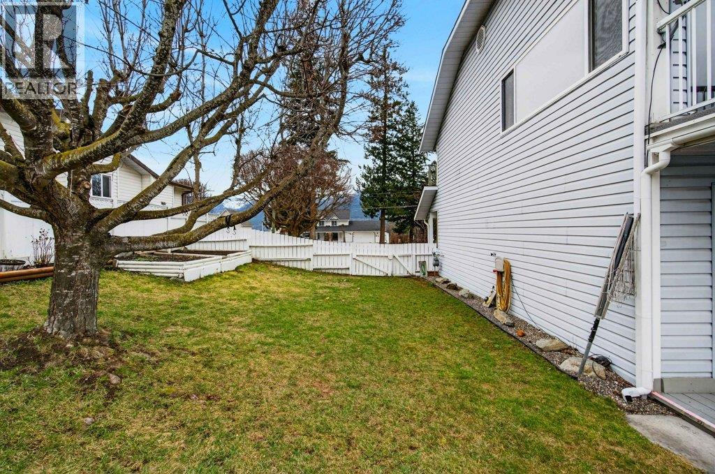 2090 14 Street Sw, Salmon Arm, British Columbia  V1E 1L6 - Photo 61 - 10377408
