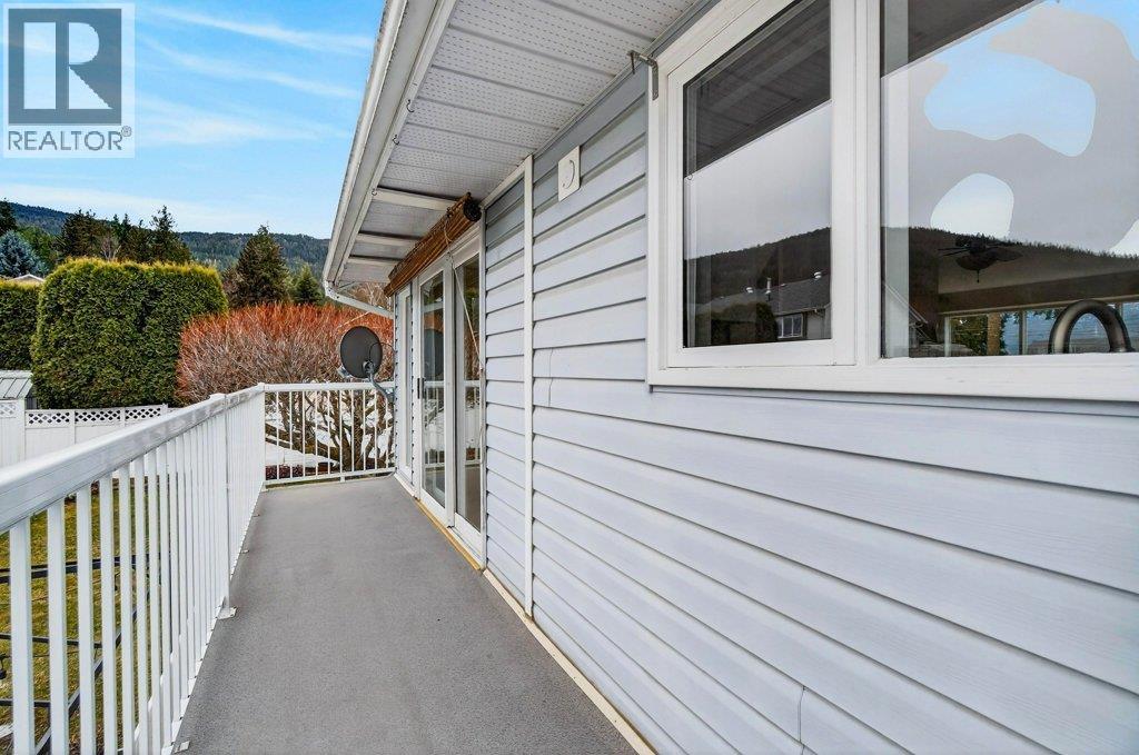 2090 14 Street Sw, Salmon Arm, British Columbia  V1E 1L6 - Photo 68 - 10377408