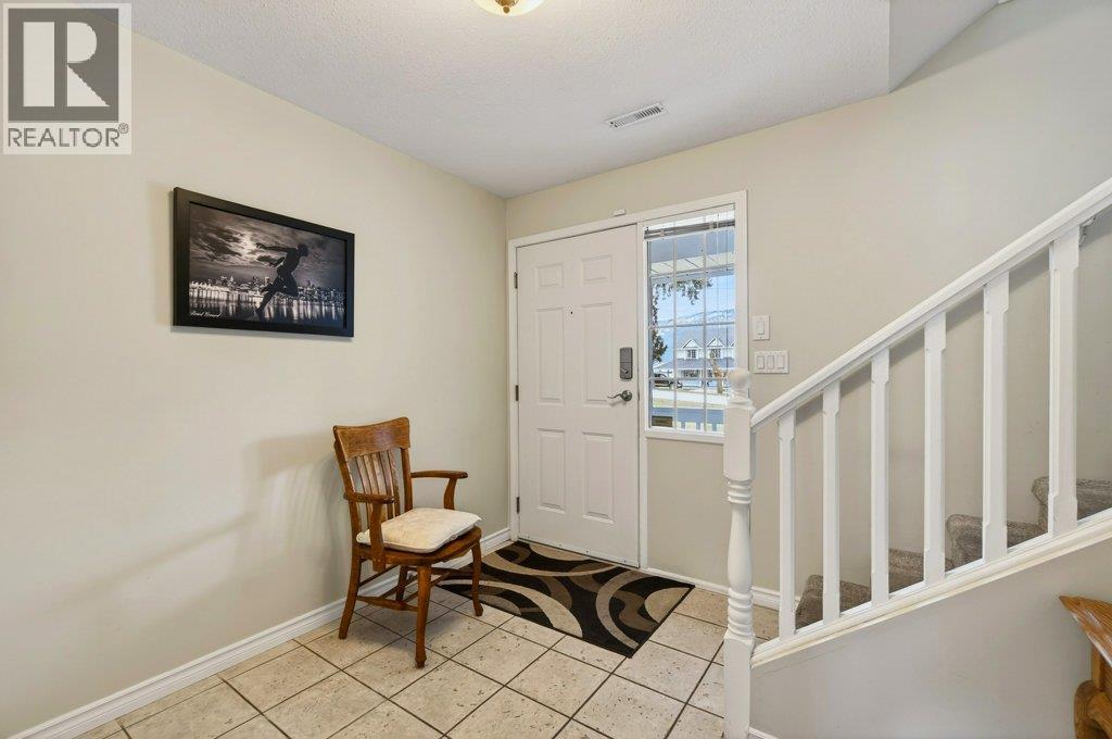 2090 14 Street Sw, Salmon Arm, British Columbia  V1E 1L6 - Photo 7 - 10377408
